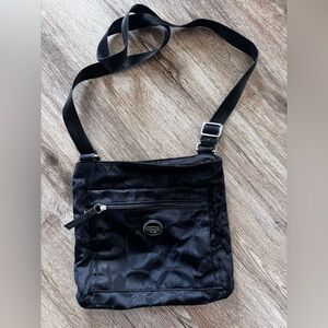 GUC Coach Black Signature Nylon Crossbody Messenger Bag